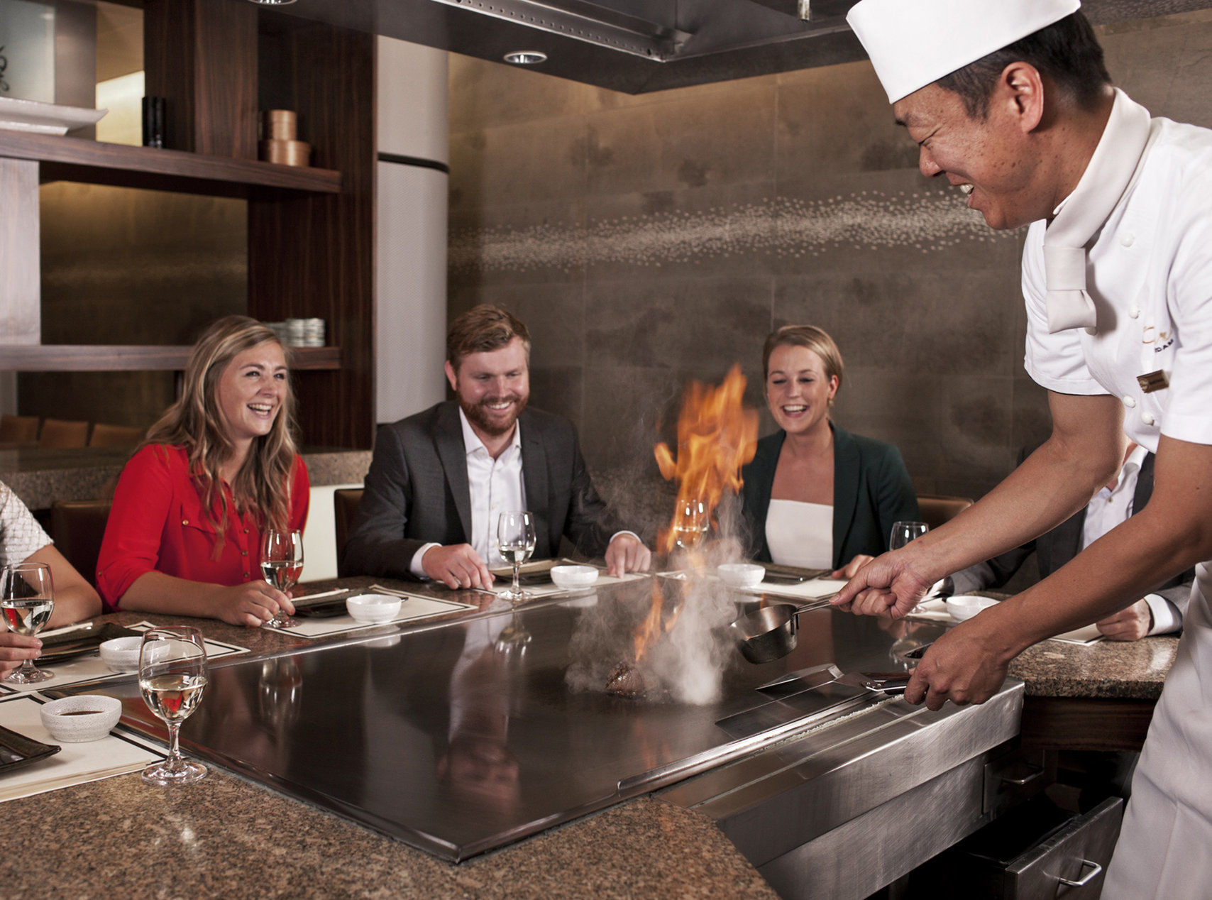 Hotel Okura Amsterdam - The Leading Hotels Of The World Restaurant photo Teppanyaki cooking